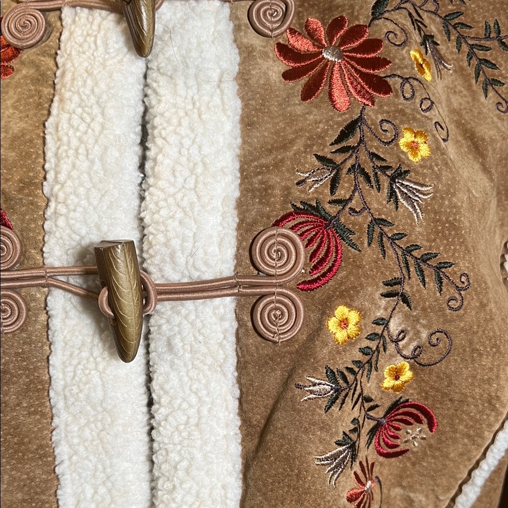 🧥St. John’s Bay Westerncore Embroidered Shearling-Trim Teddy Jacket | Sz Large - Picture 5 of 16